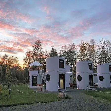 Slube An Den Teichen Hoher Flaeming Guest house