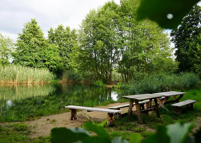 Slube An Den Teichen Hoher Flaeming Rottstock